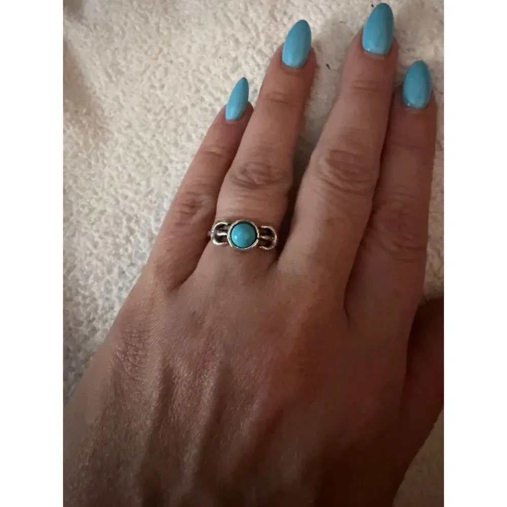 Turquoise-Style Cabochon Ring Silver Tone Southwestern Boho Size 6.5